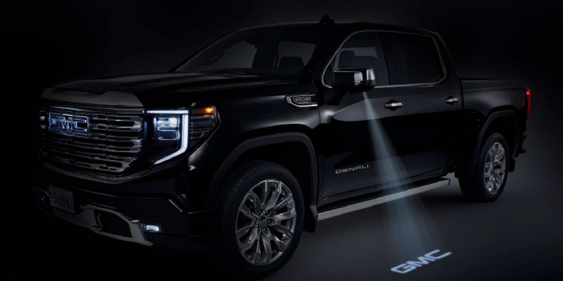 2026 GMC Photography: Denali Projection