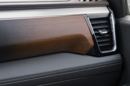 2024 GMC sierra Design: Interior Ombre Walnut Wood Accent