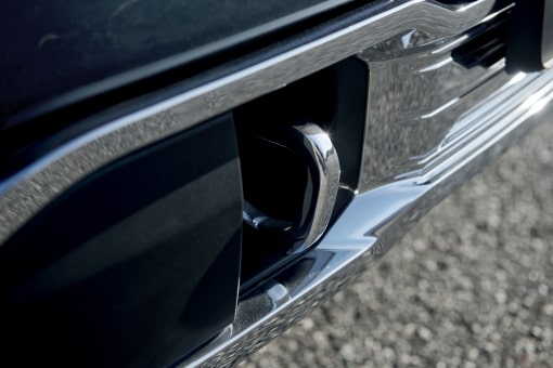 2024 GMC sierra Design: Exterior Chrome Front Tow Hooks