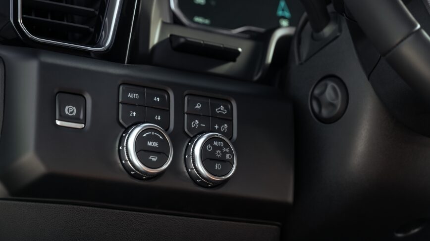 2024 GMC sierra Performance : Two Speed Shift 4WD