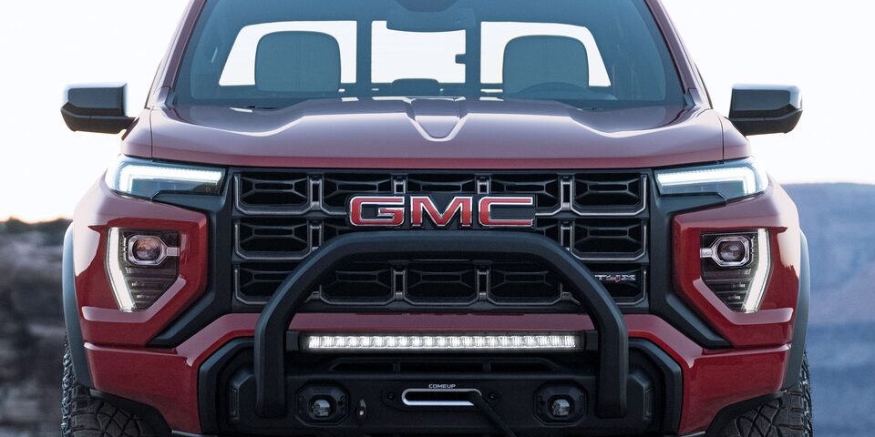 Close Front View of the 2025 GMC Canyon Truck's Grille