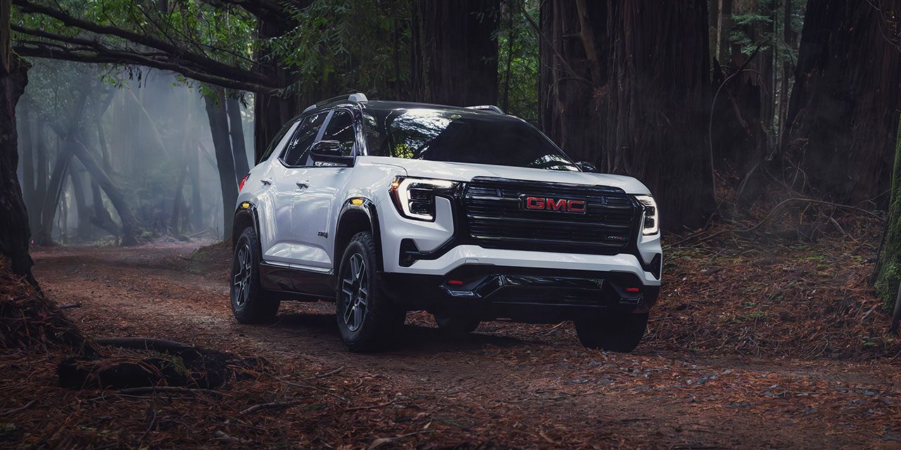 Front Three-Quarters View of the 2026 GMC Terrain AT4 Small Off-Road SUV
