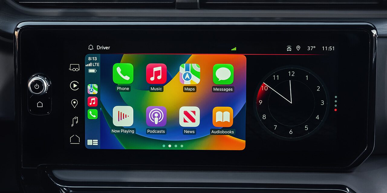 Close-up of the 13.4 Inch Diagonal Premium GMC Infotainment System Displaying the Wireless Capability in the 2026 GMC Sierra HD